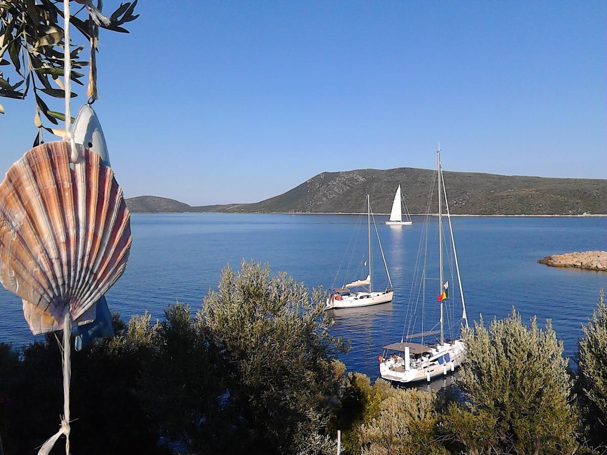 Odyssia Near The Seaside Apartment Agios Petros  Exterior photo